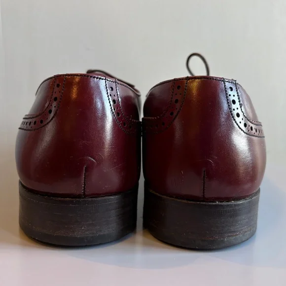 Vintage Royal Windsor by Grenson Leather Oxfords Wing Tip Brogue Style,  10.5 D - Picture 7 of 10